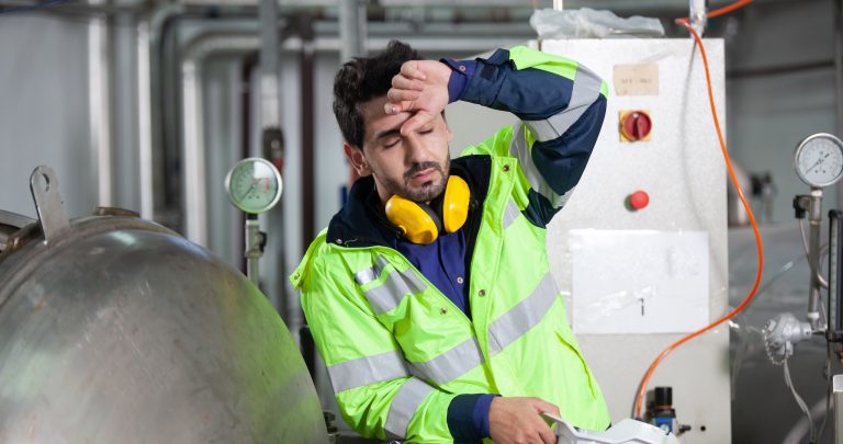 tørr luft, sykdom, luftveier, befuktning, vinter, varme, allergi, pollenplager, utmattethet